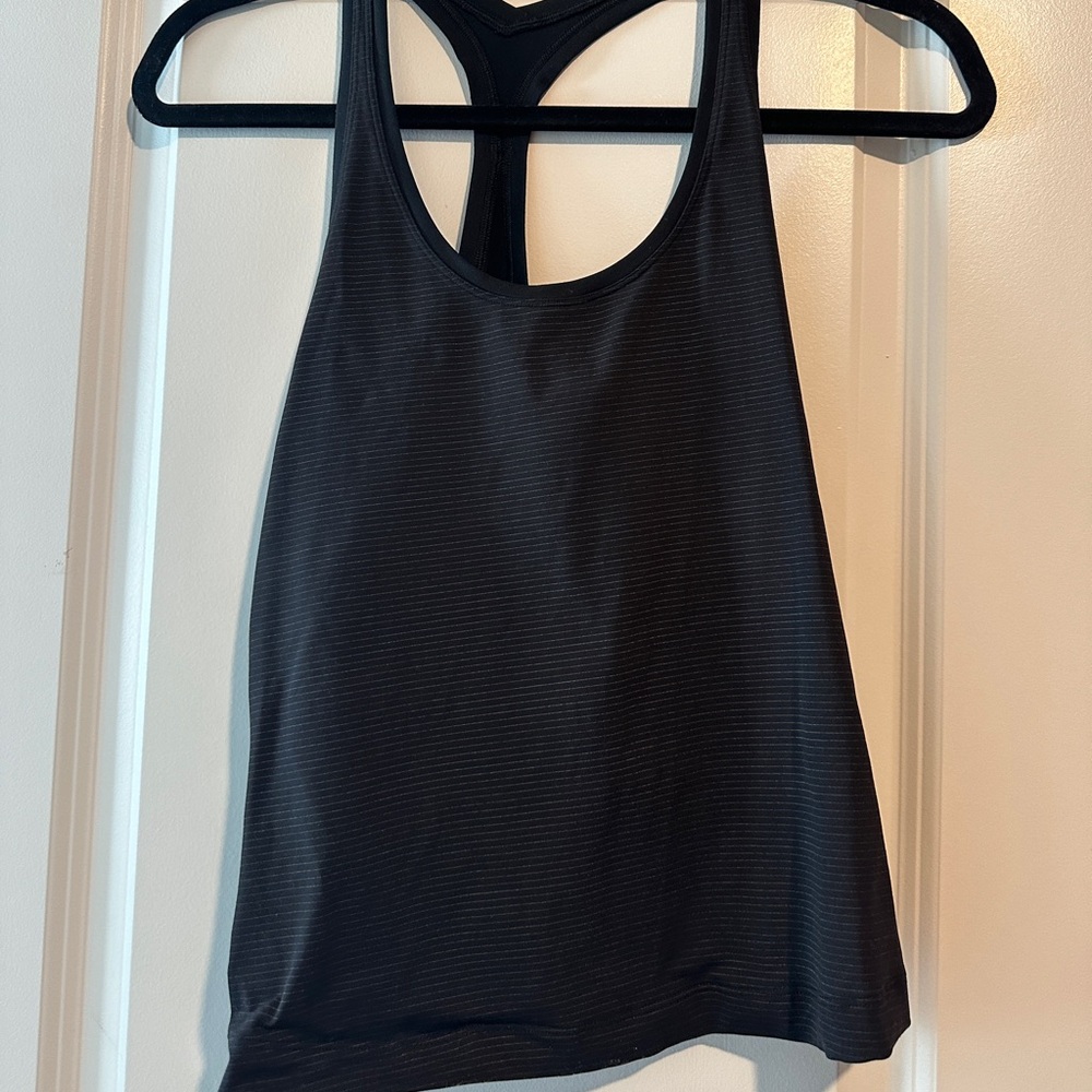 Cropped lululemon racer back tank